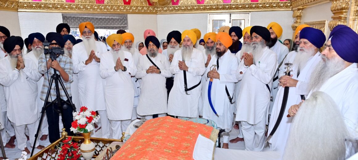 Sikh bodies gather at Akal Takht to pay rich tribute to pro-freedom exiled leader Gajinder Singh