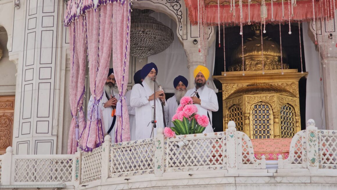 Akal Takht summons Sukhbir Badal, asks him appear with written reply on ‘anti-Sikh’ moves 