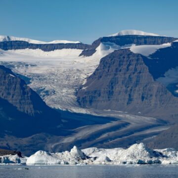 Oh my (long) days: Melting ice caps slow Earth’s spin